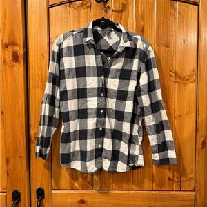 Eddie Bauer women's flannel- boyfriend fit